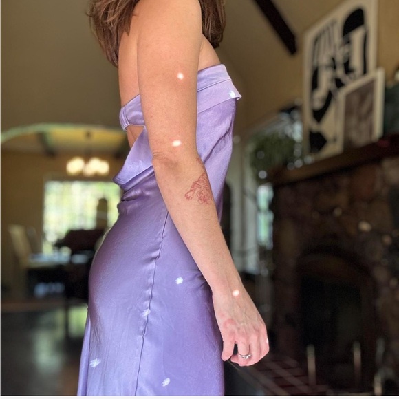 SOLD 
Elegant Lavender Maxi Dress - Picture 2 of 10